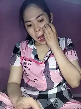 Snapshot of Cherry_pusy99 chatting on 11/26/25, 12:43 Cherry pusy99 online show from 11/26/25, 12:43