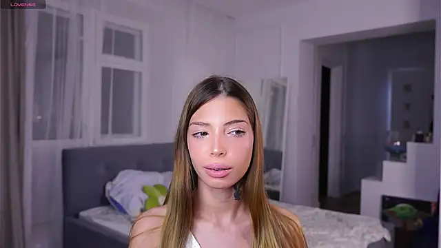 LoisKeedah online show from 02/05/26, 05:42