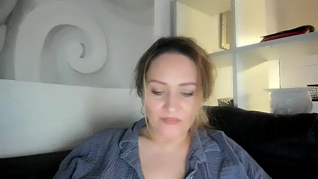 Snapshot of 88__callmemadam__88 chatting on 01/19/26, 02:21 88 callmemadam 88 online show from 01/19/26, 02:21