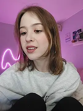Snapshot of Stacey_Will chatting on 05/04/26, 08:33 Stacey Will online show from 05/04/26, 08:33