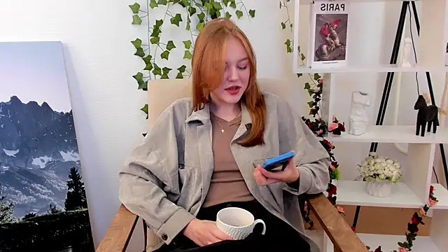 VernellArey online show from 10/11/25, 06:25