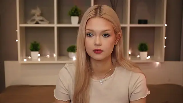 KaryTasch online show from 10/29/25, 08:30