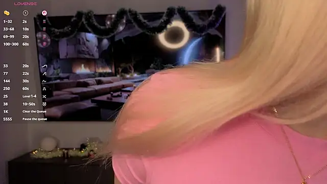 KaryTasch online show from 12/03/25, 09:36