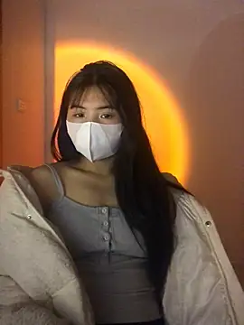 Snapshot of lan-xinh1 chatting on 01/14/26, 04:43 lan-xinh1 online show from 01/14/26, 04:43