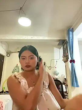 Snapshot of lan-xinh1 chatting on 10/18/25, 07:16 lan-xinh1 online show from 10/18/25, 07:16