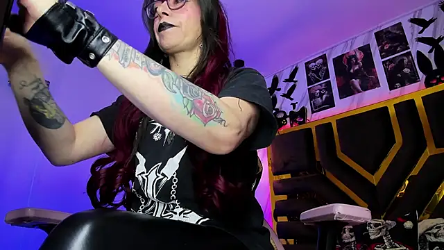 Evangelinejoness  online show from 01/10/26, 11:38