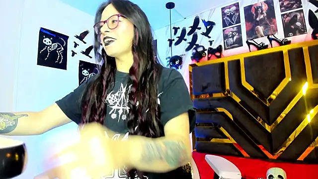 Evangelinejoness  online show from 11/27/25, 11:43