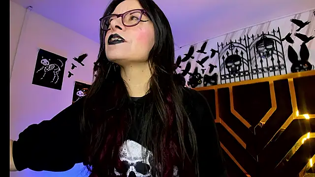 Evangelinejoness  online show from 11/02/25, 11:48