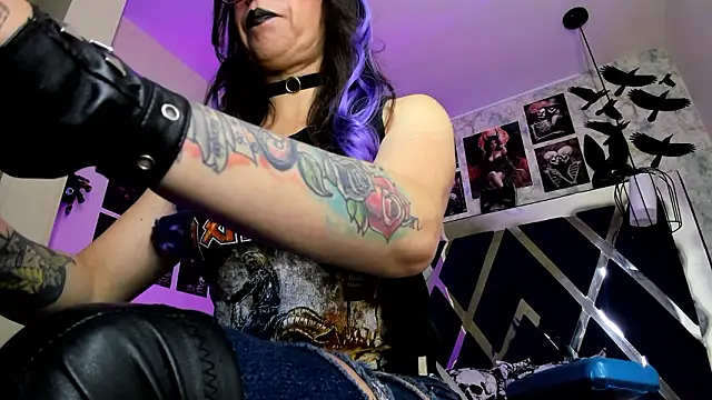 Evangelinejoness  online show from 02/24/26, 12:06