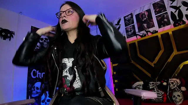 Evangelinejoness  online show from 12/16/25, 11:36