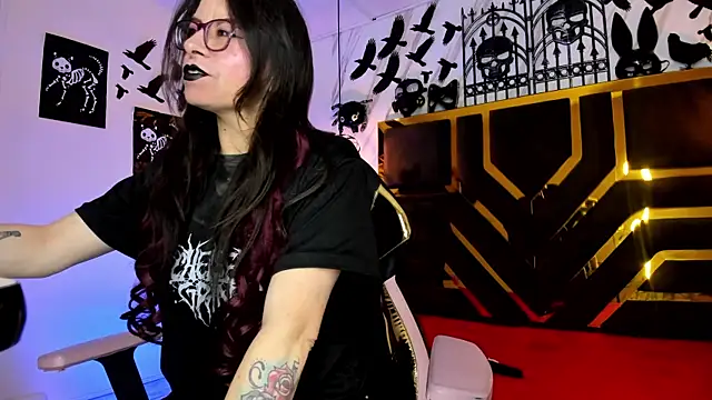 Evangelinejoness  online show from 11/06/25, 11:36