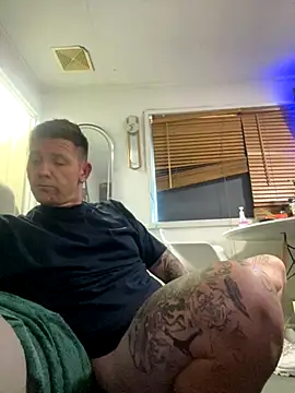 jayylizz69 online show from 11/01/25, 11:42