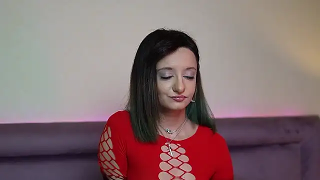 JoelleApril online show from 04/14/26, 07:52