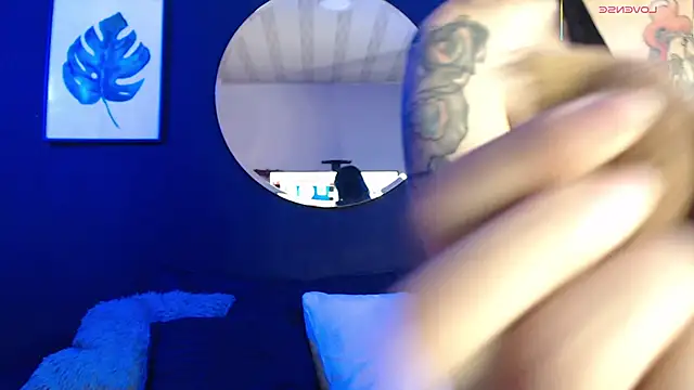 TamaraaRoss  online show from 11/06/25, 06:56