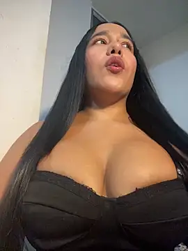 Snapshot of mis-violetha chatting on 06/09/26, 03:07 mis-violetha online show from 06/09/26, 03:07