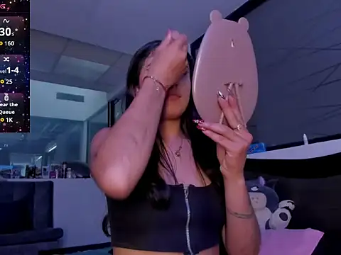 Snapshot of princesstina- chatting on 01/08/26, 07:42 princesstina- online show from 01/08/26, 07:42