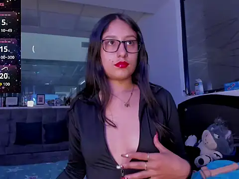 Snapshot of princesstina- chatting on 01/10/26, 06:14 princesstina- online show from 01/10/26, 06:14