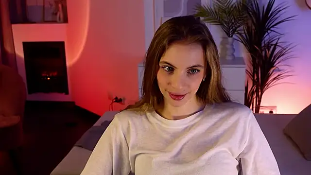 Snapshot of mia_silkk chatting on 11/28/25, 06:24 mia silkk online show from 11/28/25, 06:24