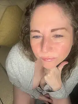 foxy-Chantelle online show from 11/05/25, 10:57