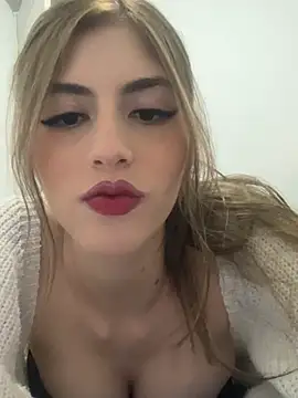 AlessiaLuxx online show from 05/28/26, 12:40