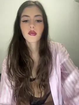 AlessiaLuxx online show from 05/07/26, 10:57