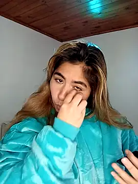 sofiazaf5 online show from 12/15/25, 01:17