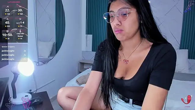 Briseida-White online show from 10/25/25, 11:53