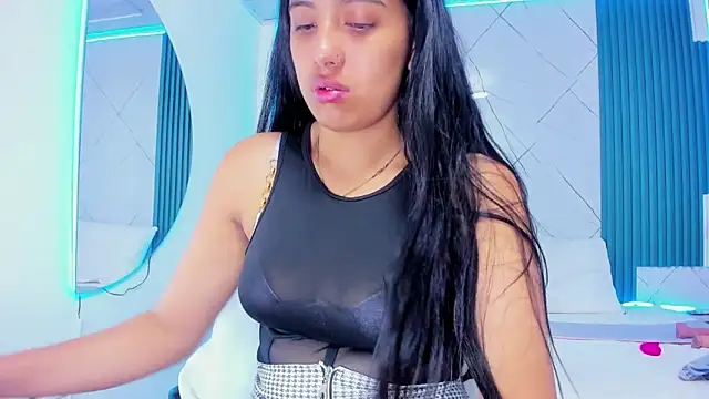 Briseida-White online show from 11/27/25, 01:55