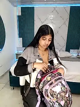 Briseida-White online show from 10/18/25, 11:56