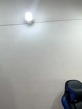 Adeline 1 online show from 12/19/25, 02:26