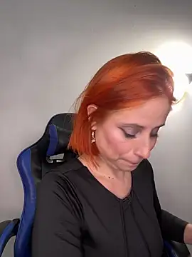 Adeline 1 online show from 10/26/25, 09:04