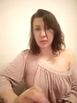 Ambika beauty online show from 04/16/26, 12:11