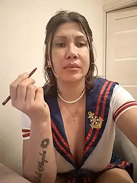 Ambika beauty online show from 03/15/26, 01:45