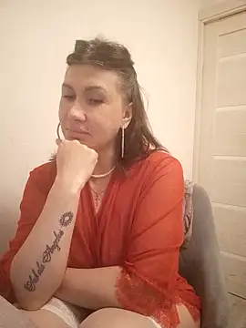 Ambika beauty online show from 02/25/26, 04:51