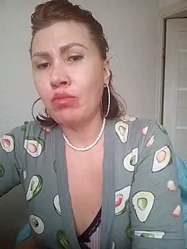 Ambika beauty online show from 10/15/25, 01:30