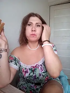 Ambika beauty online show from 10/23/25, 12:59