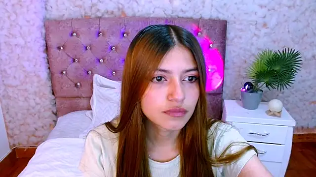 viky evanss online show from 12/20/25, 02:53