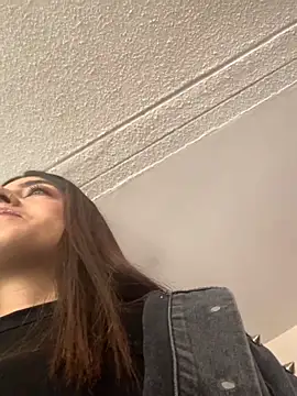 ElectraPink  online show from 12/05/25, 12:48