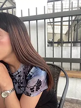 ElectraPink  online show from 11/05/25, 12:41