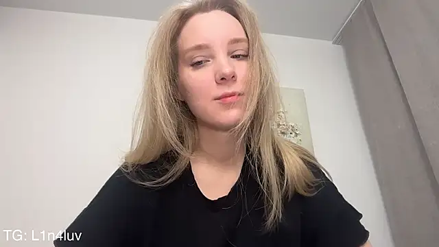 AIicaparkerc online show from 02/19/26, 04:20