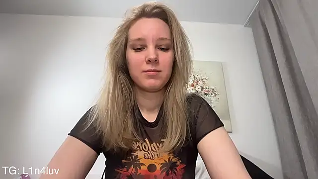 AIicaparkerc online show from 02/24/26, 12:22