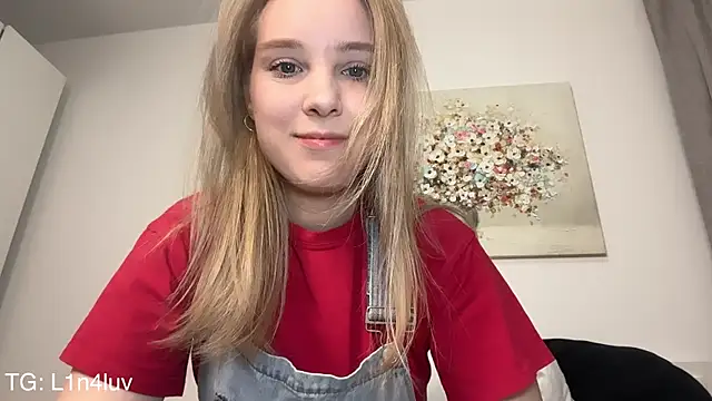 AIicaparkerc online show from 03/11/26, 06:35