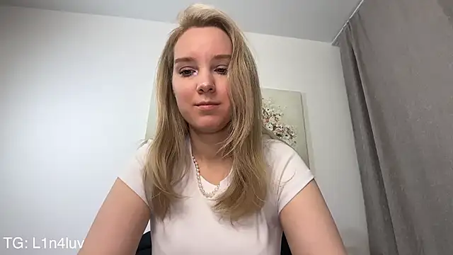 AIicaparkerc online show from 02/27/26, 07:14