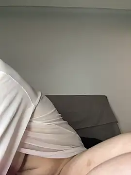 Milina123456 online show from 04/13/26, 03:38