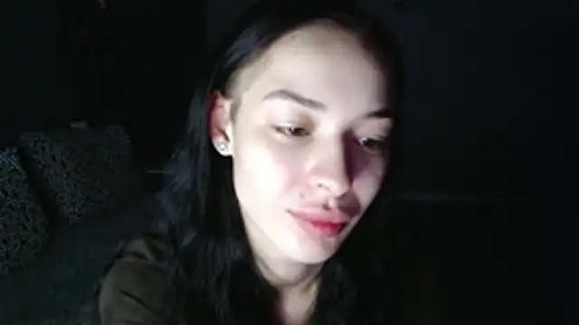 Daphne Darkthorn online show from 11/06/25, 03:43