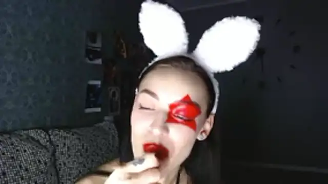 Daphne Darkthorn online show from 10/30/25, 05:32