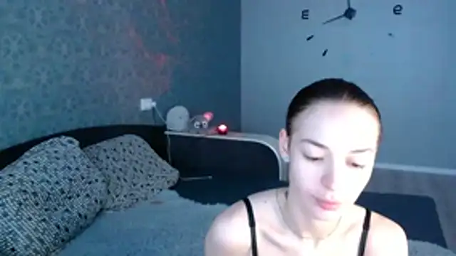 Daphne Darkthorn online show from 11/17/25, 11:14