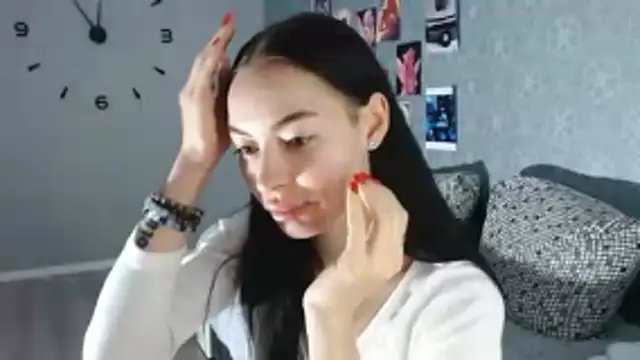 Daphne Darkthorn online show from 10/27/25, 12:55