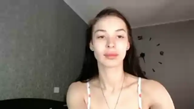 Daphne Darkthorn online show from 12/18/25, 05:17