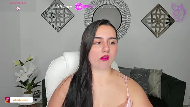 Gabriella evans  online show from 12/04/25, 04:22